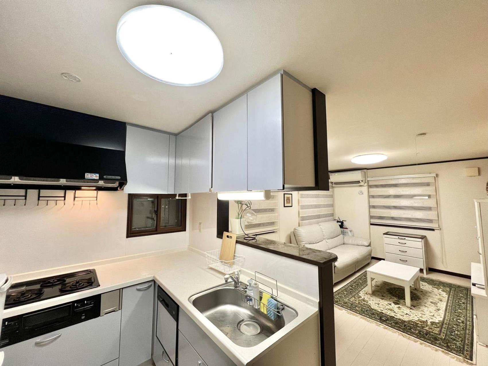 Aparthotel 9mins Direct To Ikebukuro 10mins To Ueno 13mins To Shinjuku 3 Min To Sta Whole Big House Gread Location Easy To Every Spots Max For 6 Tokyo